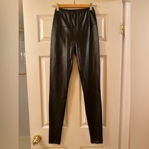 Wilfred Free Daria Vegan Leather Pant. Size S.